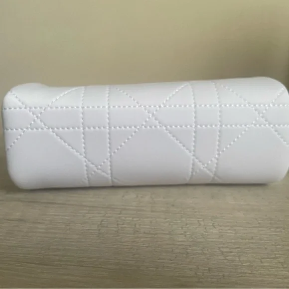 Authentic Dior White Quilted Cosmetic Bag. New. Comes With Box. - Picture 7 of 9